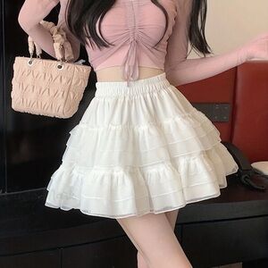 ✨LAST CHANCE✨ Women's White Lightweight Layered Ruffled Hem Skirt - XL